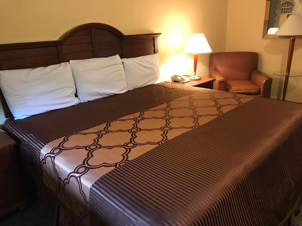 Alvin Extended Stay 외부 사진